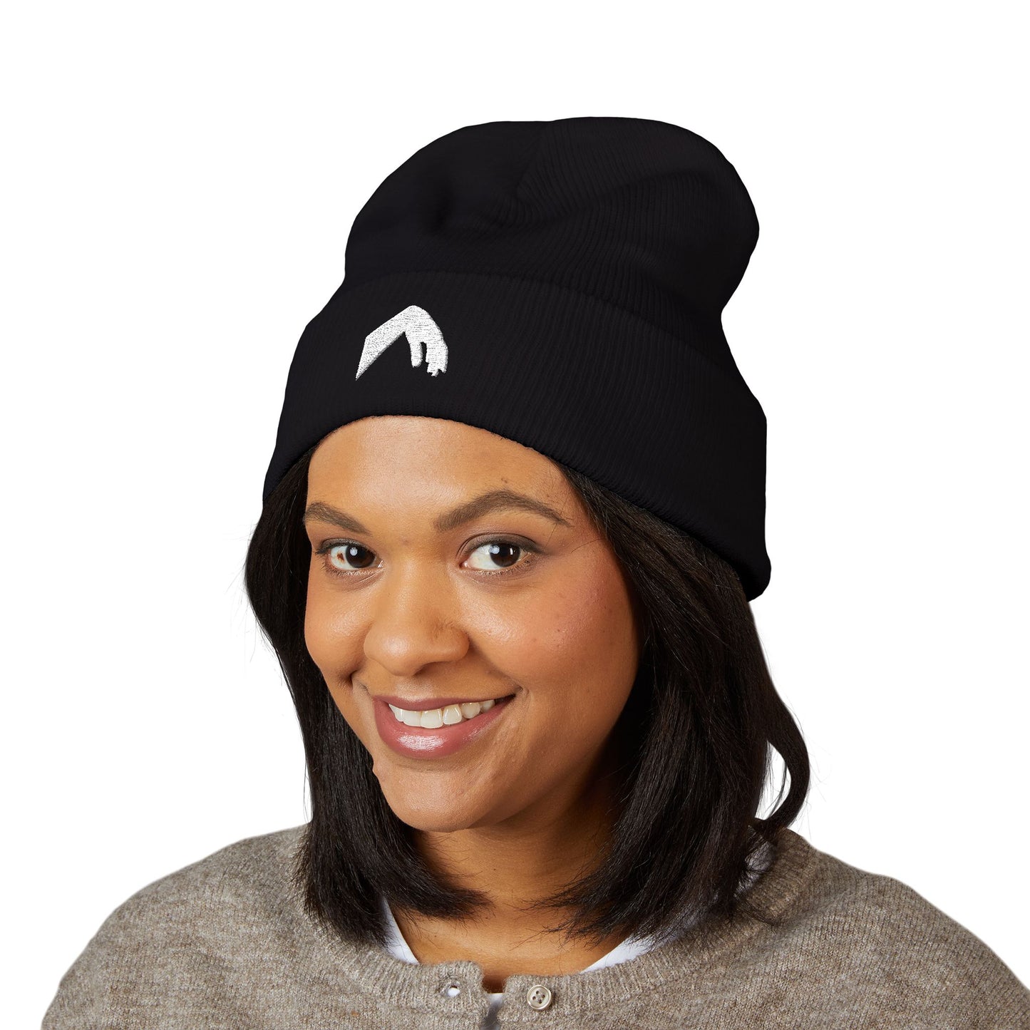 EMBROIDERED WRIST CUFFED BEANIE
